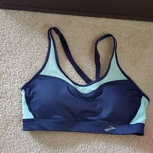 Brooks sports bra
